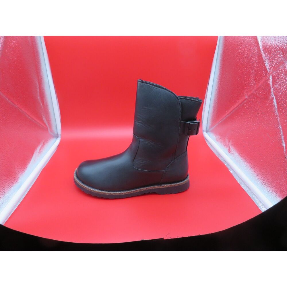 NWT Womens Black Birkenstock Uppsala Shearling Boots, 10  41